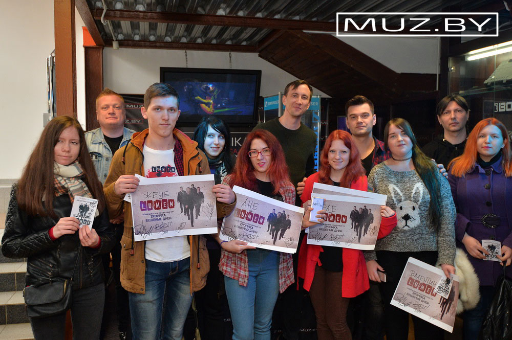 Автограф-сессия группы LUMEN прошла в "Музыке": фотоотчет и интервью с Рустемом Булатовым внутри!