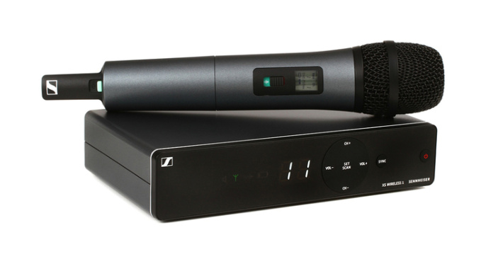 Радиосистема Sennheiser XSW 1-835 DUAL-B