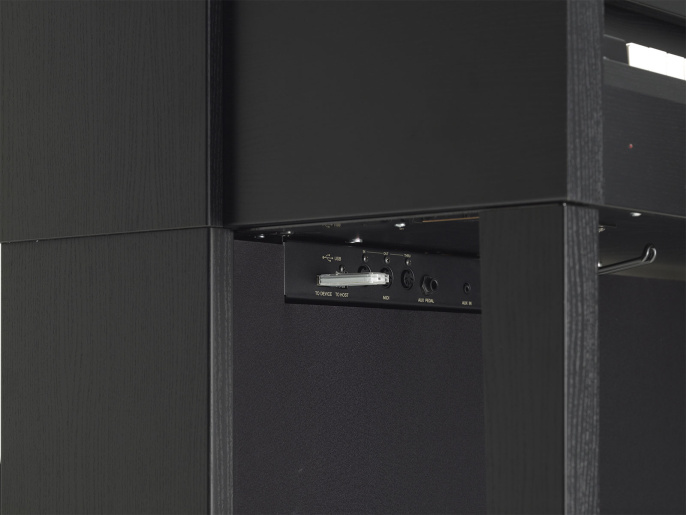 Цифровое фортепиано Yamaha Clavinova CLP-585B