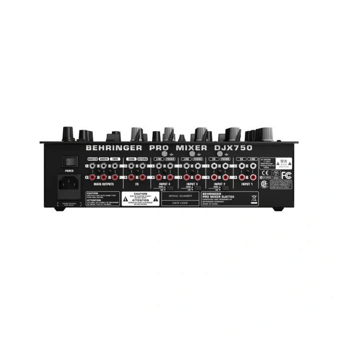Микшерный пульт Behringer DJX750