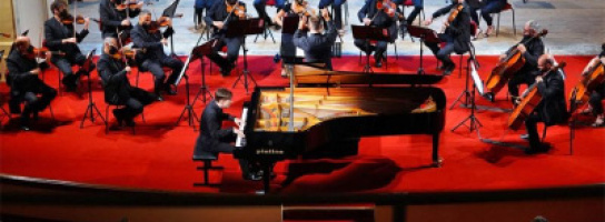 Очередная блестящая победа: пианист Влад Хандогий покорил Сан-Ремо!