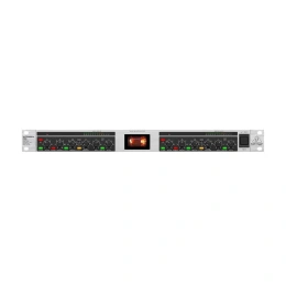 Предусилитель Behringer MIC2200 V2