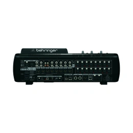 Микшерный пульт Behringer X32 Compact