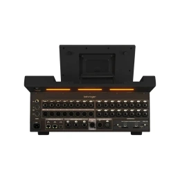 Микшерный пульт Behringer Wing Compact