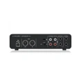 Аудиоинтерфейс Behringer UMC204HD