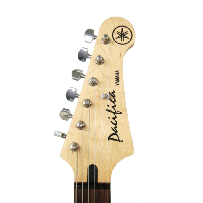 Электрогитара Yamaha Pacifica 012 DBM
