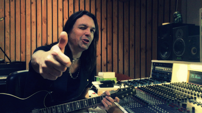 Сорен Андерсен приглашает на премьеру гитар Yamaha Revstar