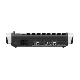 Микшерный пульт Behringer X18