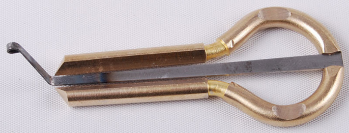 Алтайский комус Темарцева Мозеръ VR-1