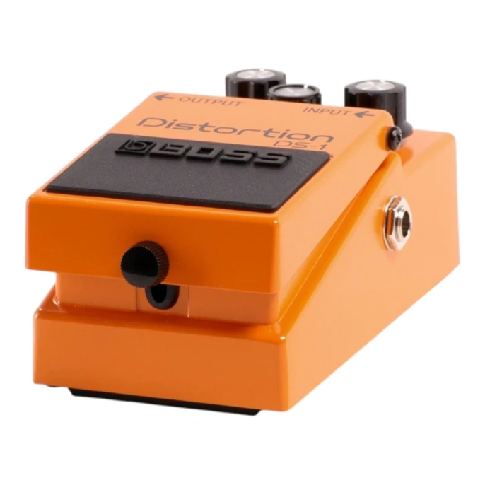 Педаль Boss DS-1