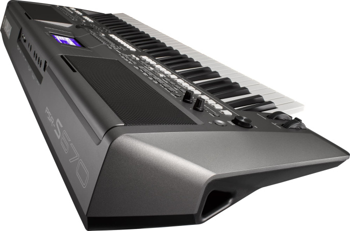 Рабочая станция Yamaha PSR-S670