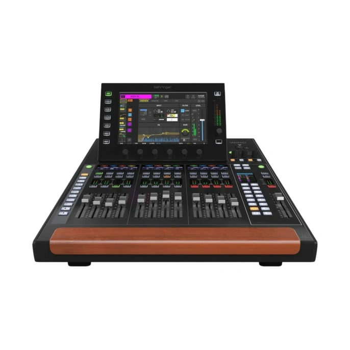Микшерный пульт Behringer Wing Compact