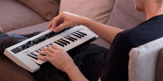 Синтезатор  Yamaha Reface YC