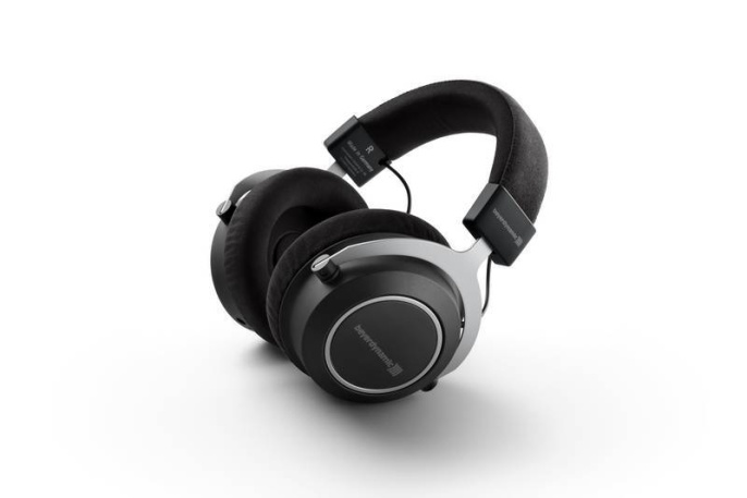 Профессиональные наушники Beyerdynamic Amiron wireless