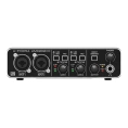 Аудиоинтерфейс Behringer UMC202HD