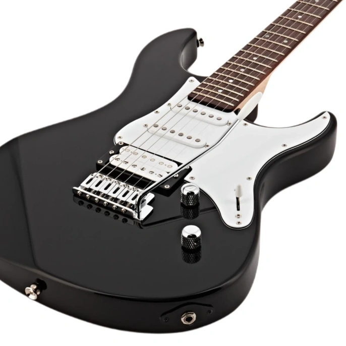 Электрогитара  Yamaha Pacifica 112J BL