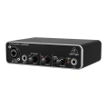Аудиоинтерфейс Behringer UMC22