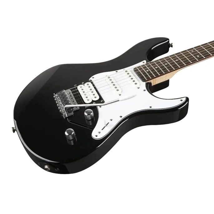 Электрогитара Yamaha Pacifica 112V BL