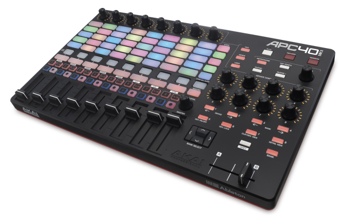 USB/MIDI контроллер Akai Pro APC40 mkII